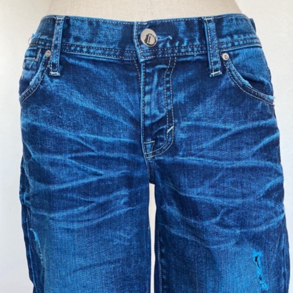 Ankle zippers, overdyed jeans, unusual back pockets, distressed 27